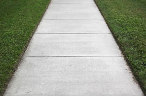 Cost of Concrete Walkway Replacement in Annapolis
